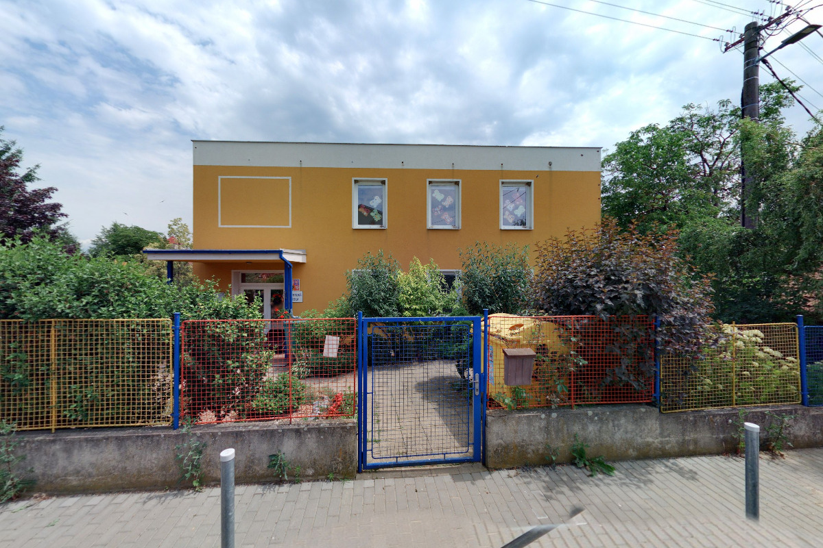 ZŠ a MŠ Lažánky